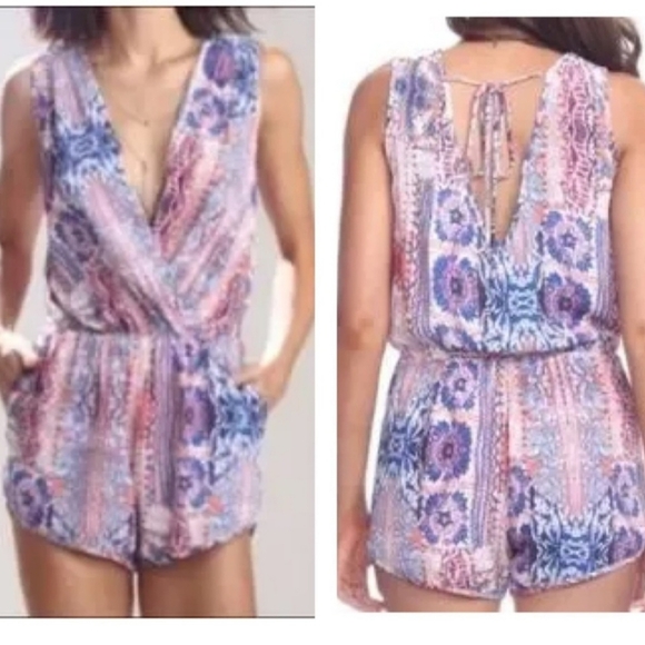 Heartloom Pants - REVOLE HEARTLOOM Lilah floral Romper Size sm